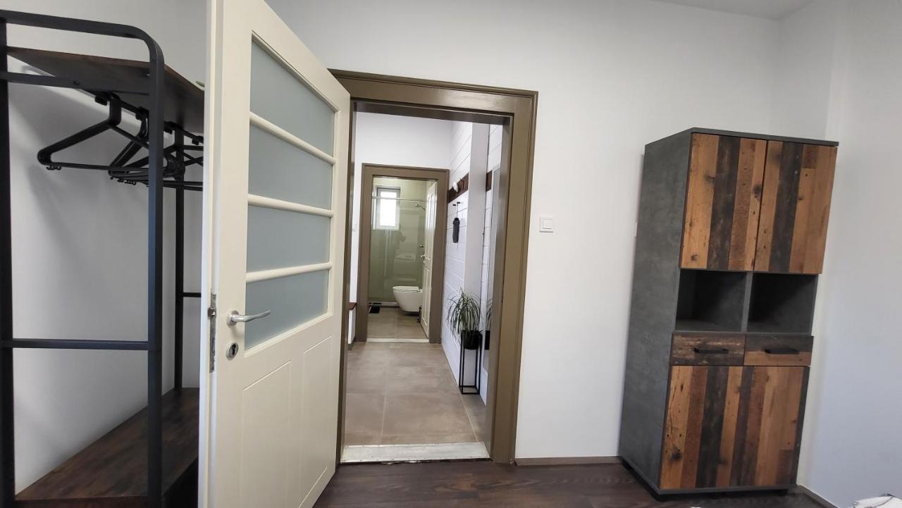 Relax Apartments Sarvar A2 Exterior foto