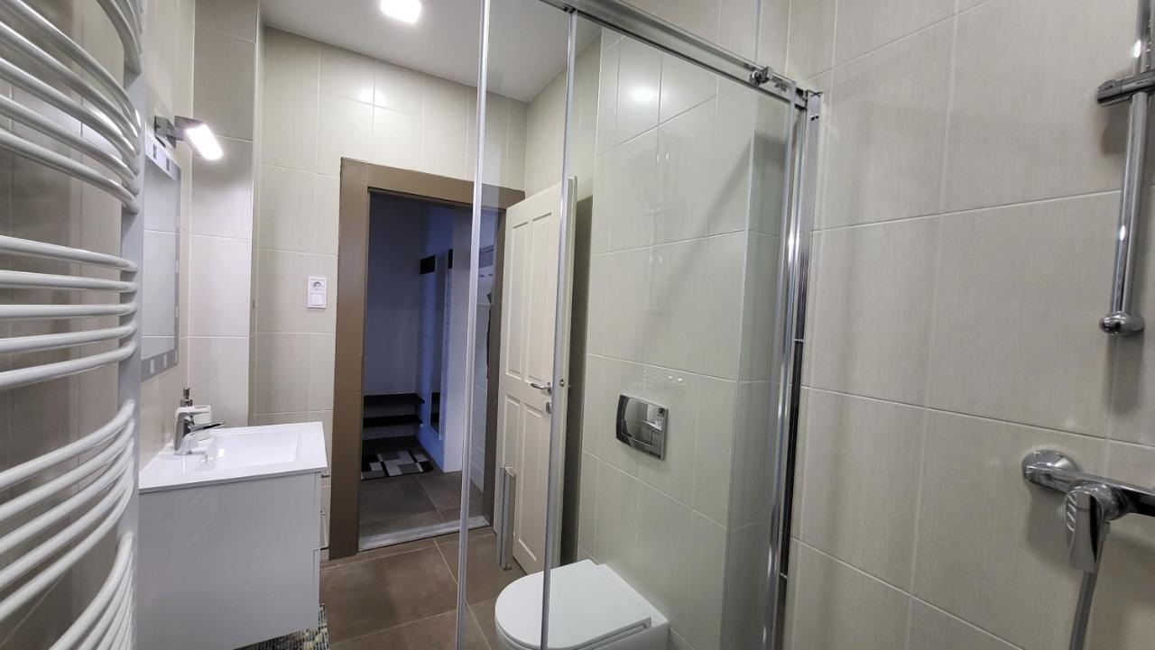 Relax Apartments Sarvar A2 Exterior foto